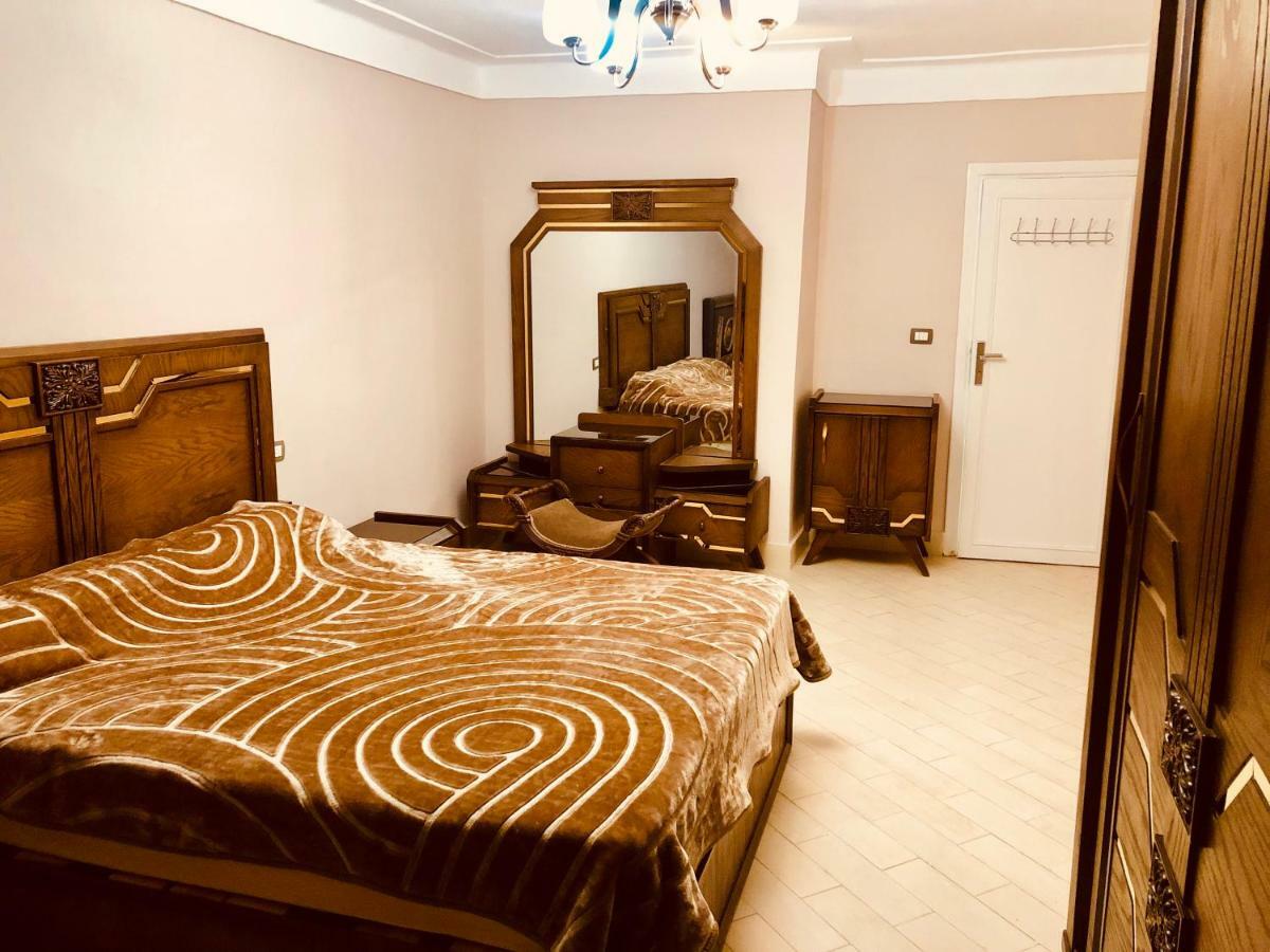 Toscanini Apartament اول صف مباشره Alexandria Exteriör bild